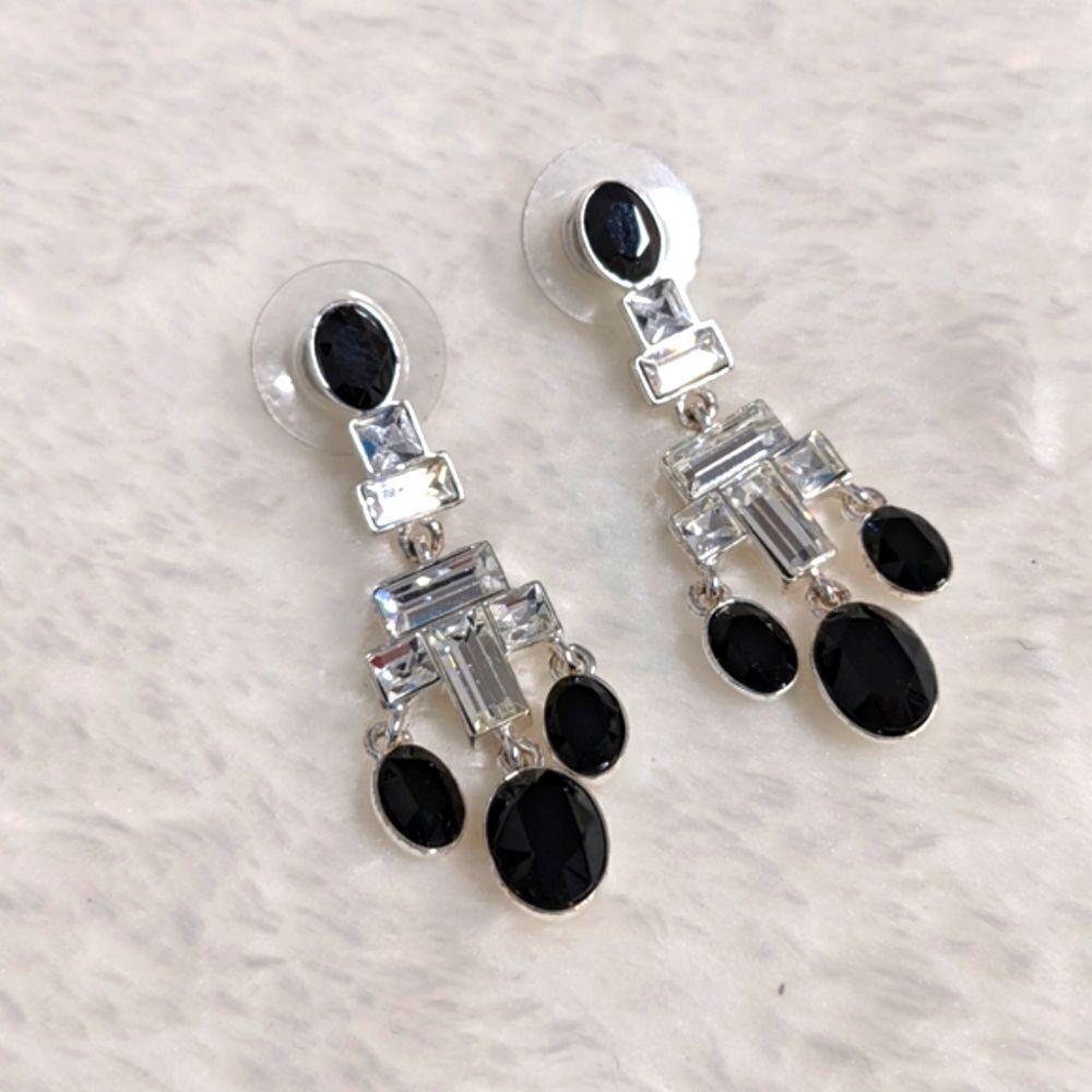 Vintage 90's Black & Clear Rhinestone Pierced Dangle Earrings - Picture 7 of 10